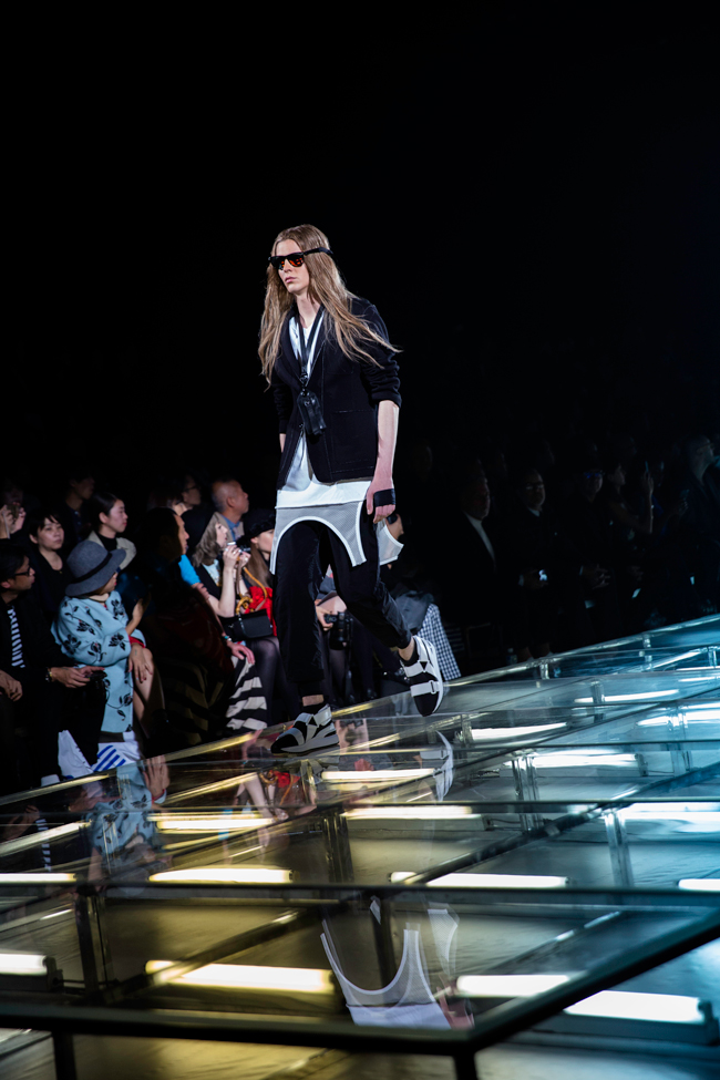 Tokyo Fashion Week SS 2016 - Onitsuka Tiger x Andrea Pompilio - Photographed by Miu Vermillion