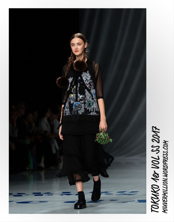 Tokuko 1er Vol - SS 2017 - Amazon Fashion Week Tokyo | Photographed by Miu Vermillion
