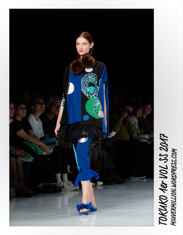 Tokuko 1er Vol - SS 2017 - Amazon Fashion Week Tokyo | Photographed by Miu Vermillion