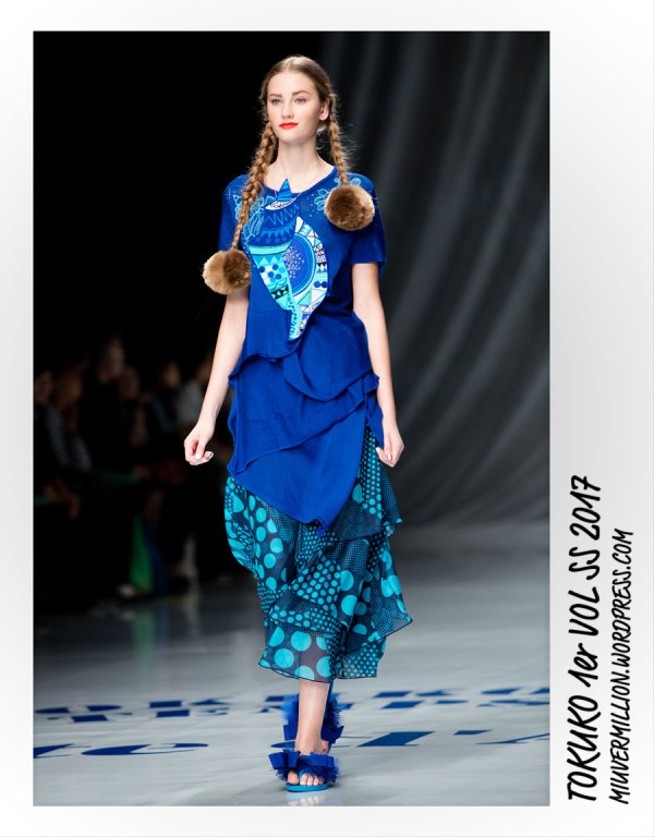 Tokuko 1er Vol - SS 2017 - Amazon Fashion Week Tokyo | Photographed by Miu Vermillion