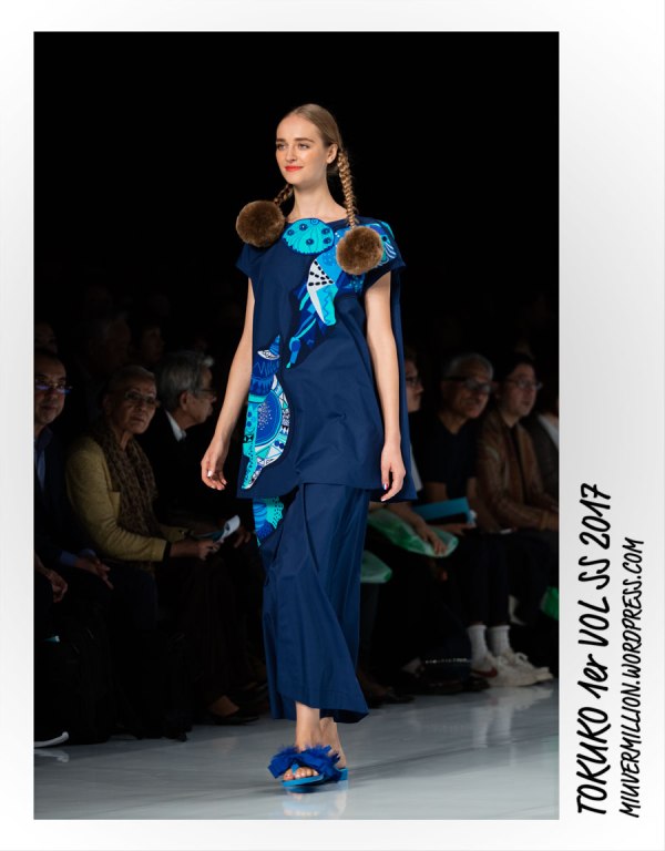 Tokuko 1er Vol - SS 2017 - Amazon Fashion Week Tokyo | Photographed by Miu Vermillion