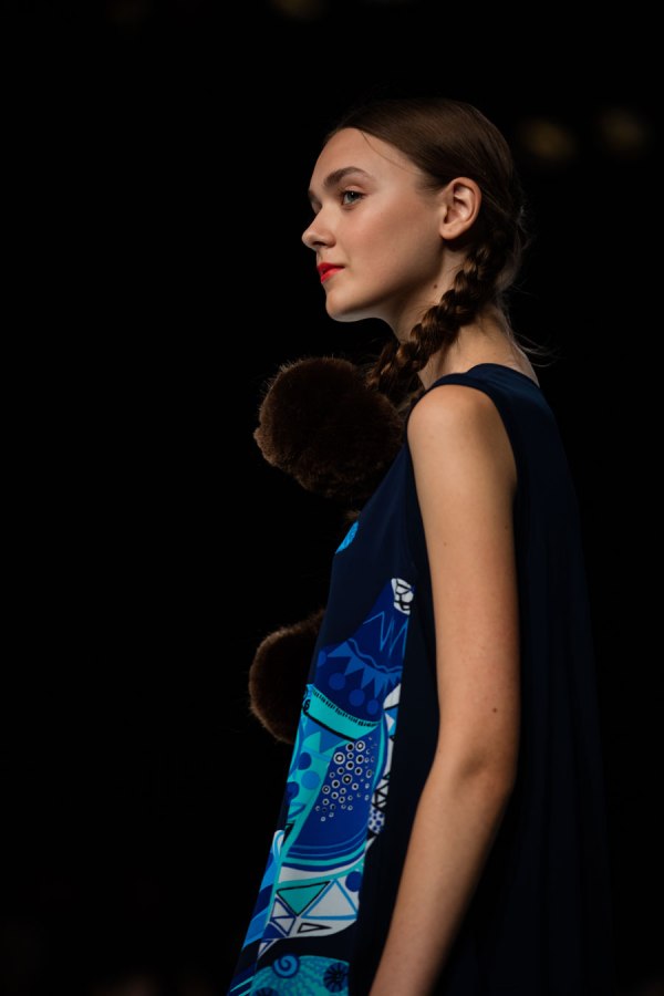 Tokuko 1er Vol - SS 2017 - Amazon Fashion Week Tokyo | Photographed by Miu Vermillion