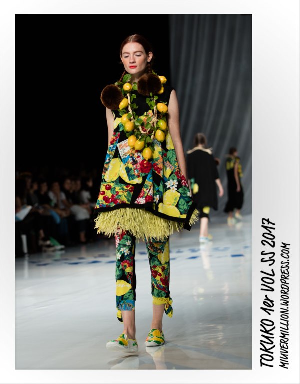 Tokuko 1er Vol - SS 2017 - Amazon Fashion Week Tokyo | Photographed by Miu Vermillion