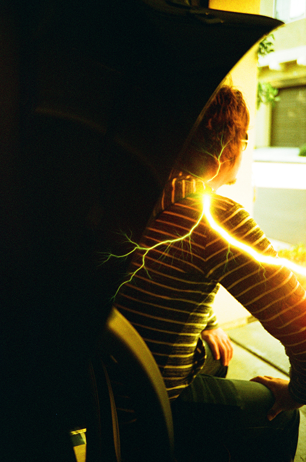 Revolog Tesla + Zenit 412LS via miu vermillion photography blog