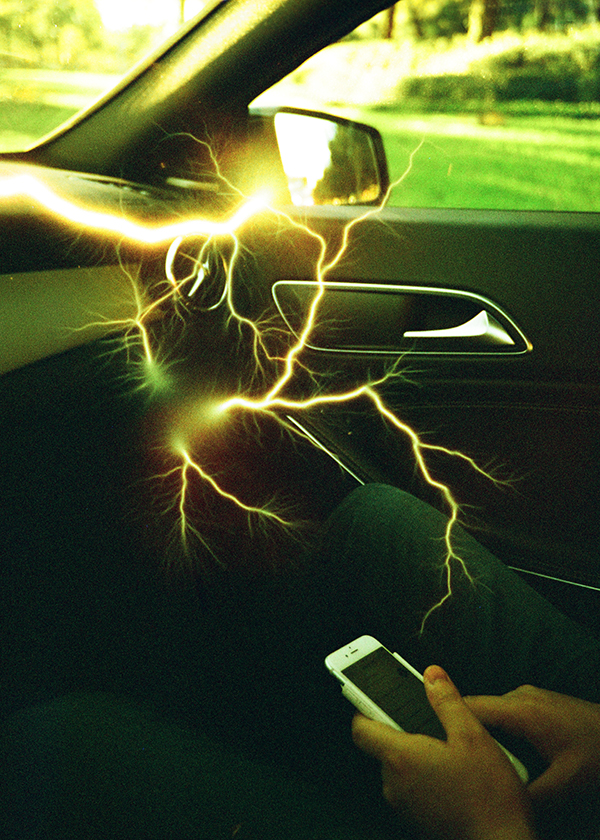 Revolog Tesla + Zenit 412LS via miu vermillion photography blog