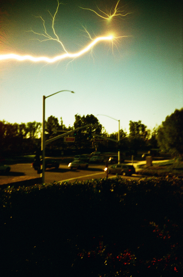 Revolog Tesla + Zenit 412LS via miu vermillion photography blog