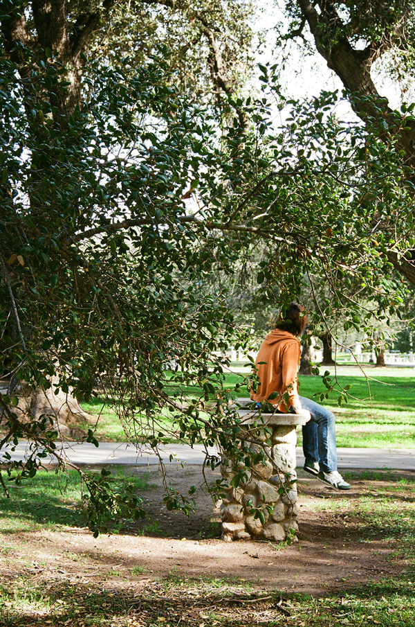 Lomography 100 ISO Color Negative Film + Nikon N75 - via miu vermillion photography blog