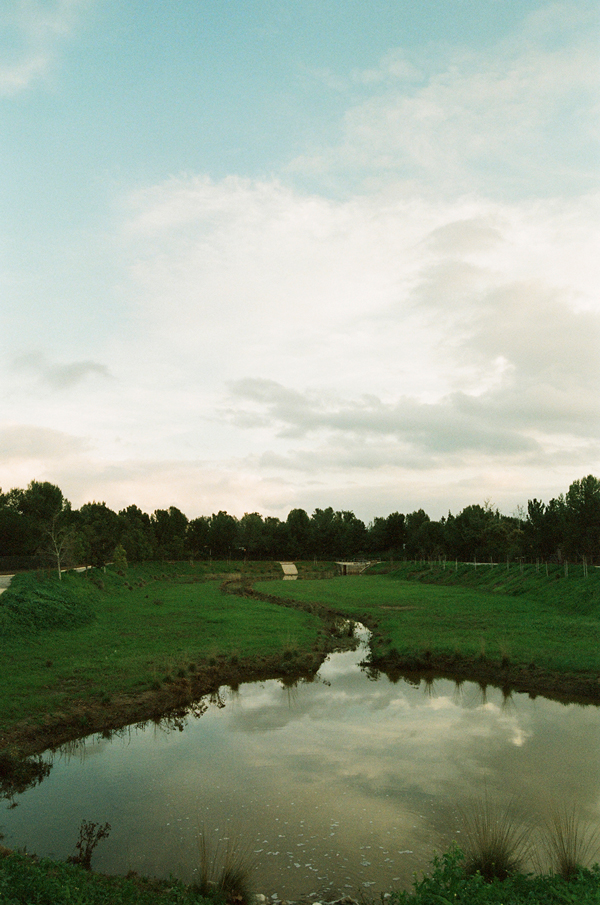 Washi X 400/135 Maskless CN Film - via Miu Vermillion Photography Blog