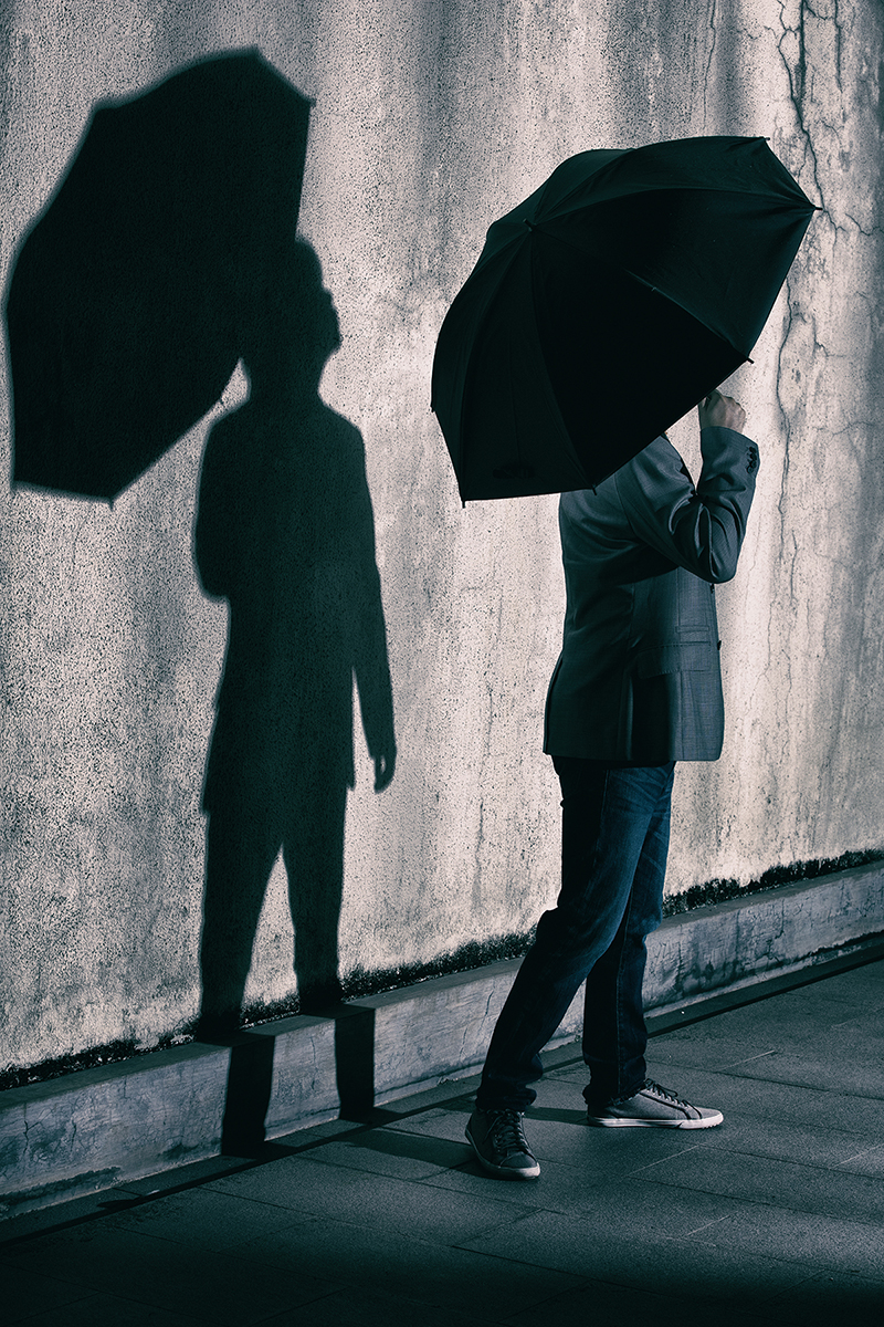 night photography - profoto b1 hard light via miu vermillion photography blog